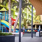 公寓 Blue Lagoon Pool & Mamaia Nord 那沃达利