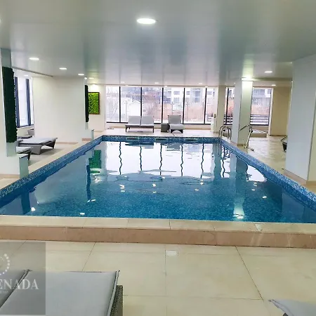 Blue Lagoon Pool & Mamaia Nord *