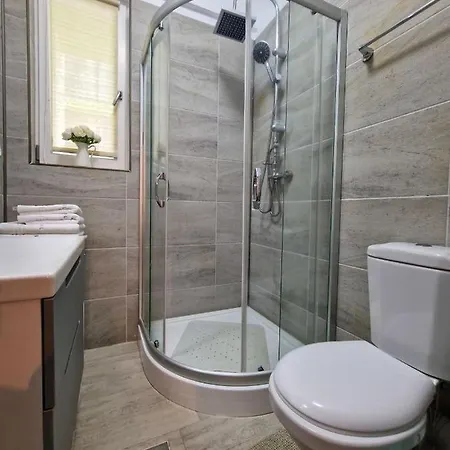 Apartment Blue Lagoon Pool & Mamaia Nord *